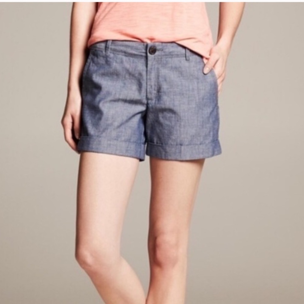 New Banana Republic Cotton Chambray Denim Blue Women's Shorts Size 8 - Picture 5 of 5